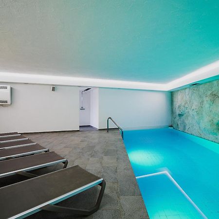 Apartments Maleric With Indoor Pool And Wellness Dragatuš Extérieur photo