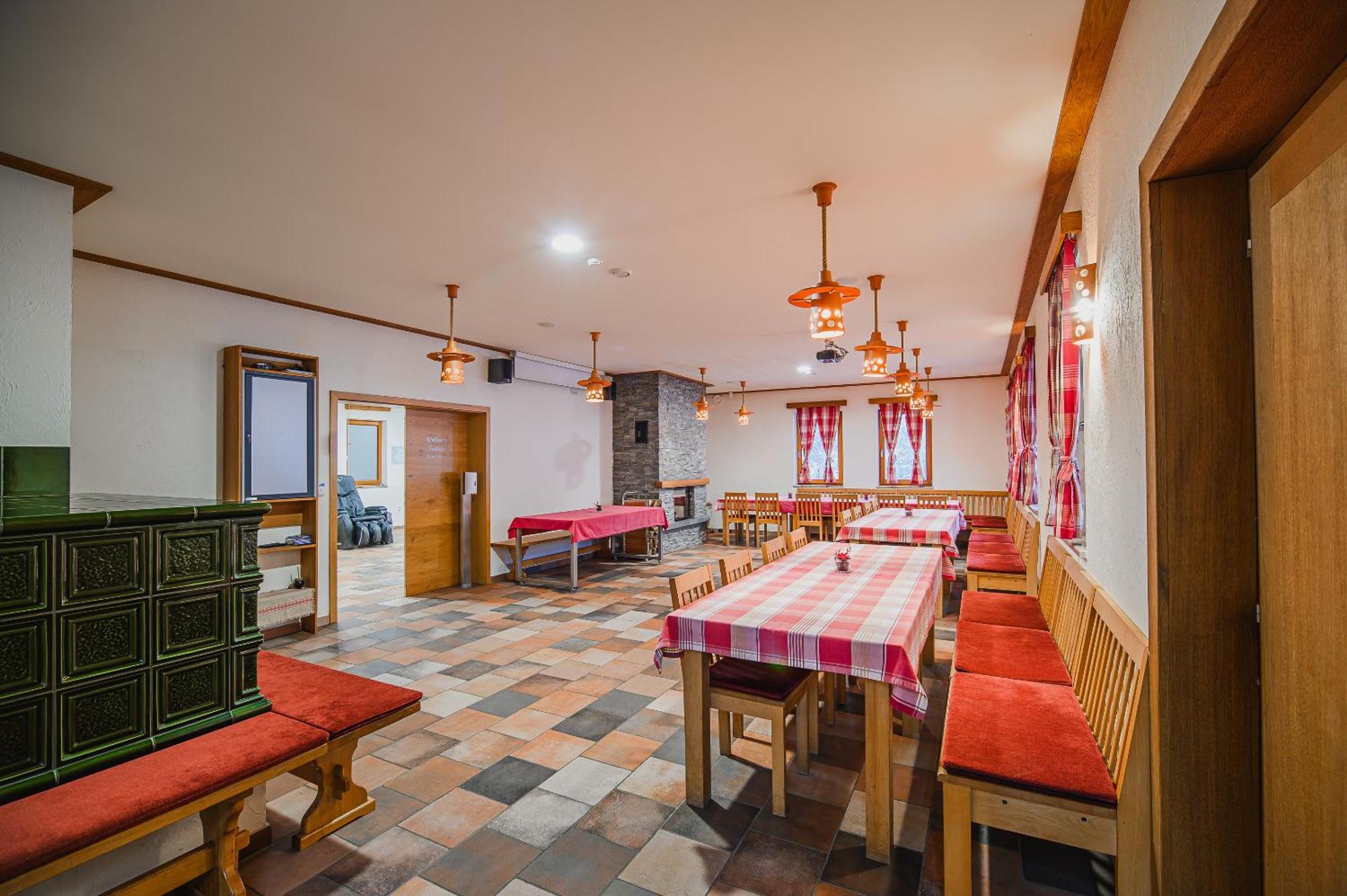 Apartments Maleric With Indoor Pool And Wellness Dragatuš Extérieur photo
